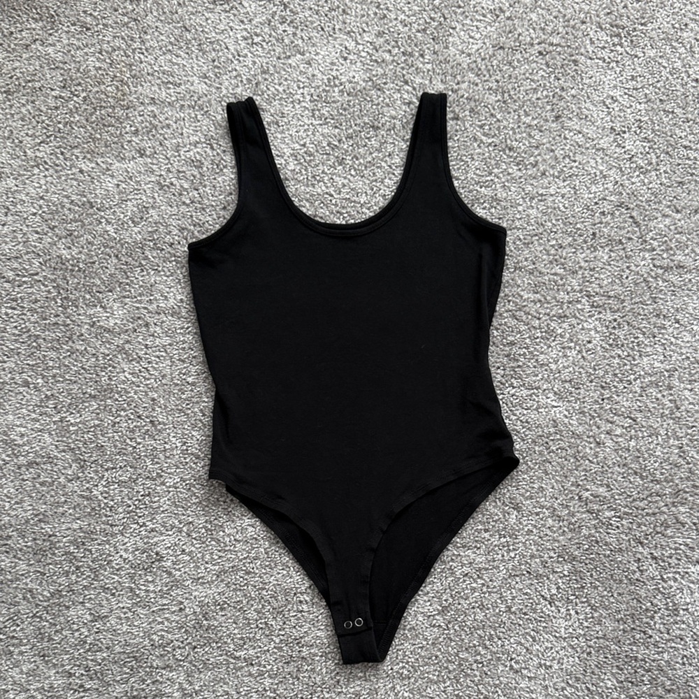Banana Republic The Essentials Tees Women’s Black Bodysuit - Size XS